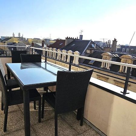 Charmant Appartement Proche Centre Ville Reims Kültér fotó