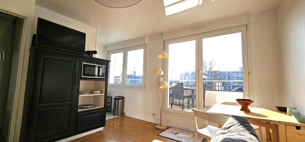 Charmant Appartement Proche Centre Ville Reims Kültér fotó