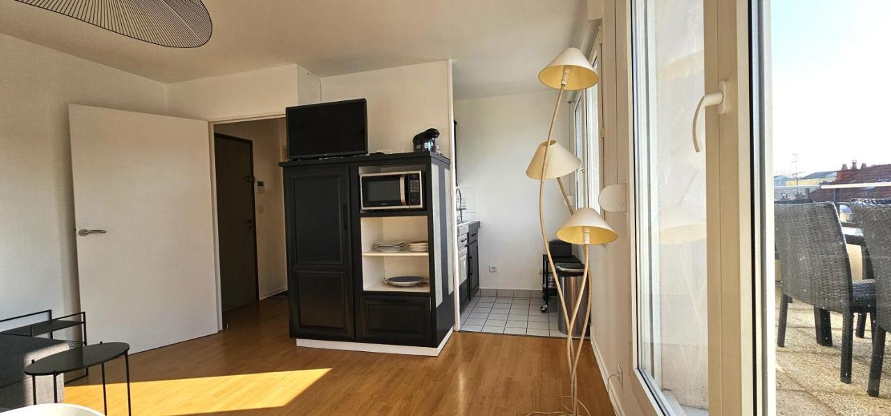 Charmant Appartement Proche Centre Ville Reims Kültér fotó