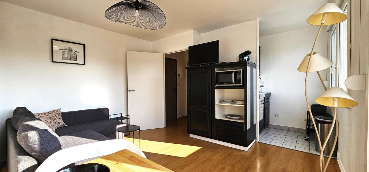 Charmant Appartement Proche Centre Ville Reims Kültér fotó